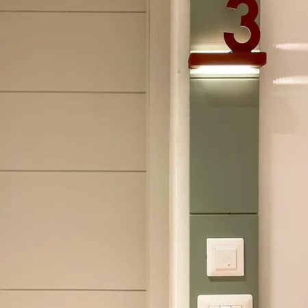 Duccio Nacci Rooms- Gasthuis 2*