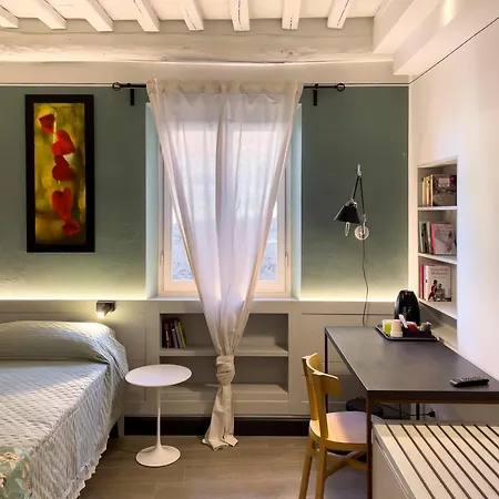 Duccio Nacci Rooms- Σαν Τζιμινιάνο