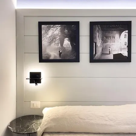 Duccio Nacci Rooms- 3*