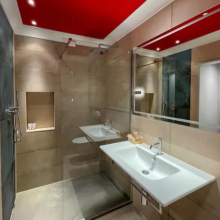 Duccio Nacci Rooms- 2*