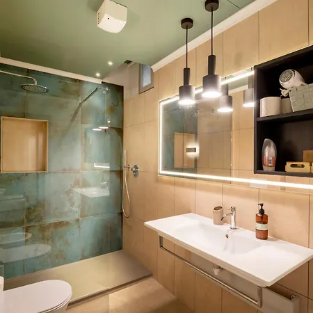 Duccio Nacci Rooms- 3* Сан-Джиминьяно