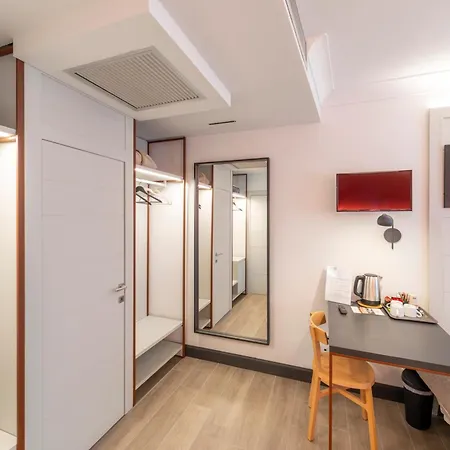 Duccio Nacci Rooms- 3* San Gimignano