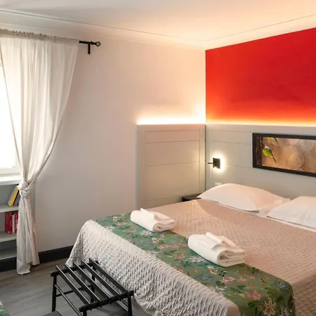 Duccio Nacci Rooms- Gasthuis San Gimignano